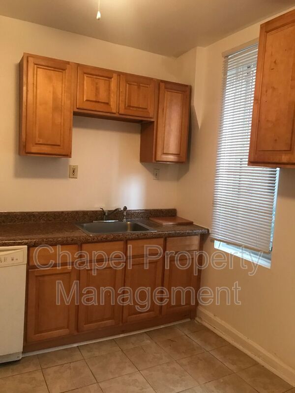 Building Photo - 5818 Willows Ave