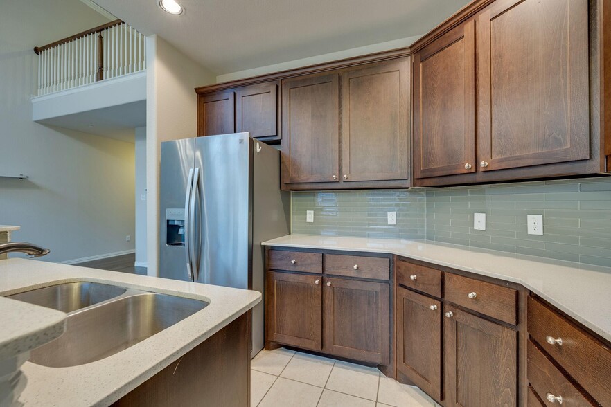 Building Photo - 4411 Samarth St