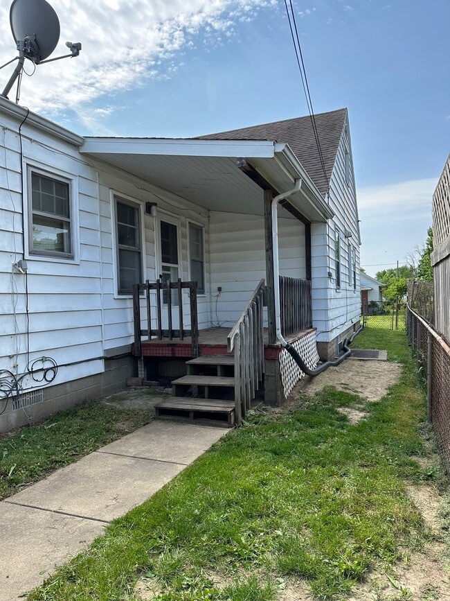 Building Photo - 1414 Franklin St