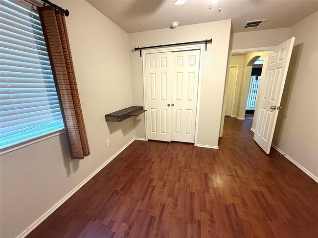 Building Photo - 11205 Mckinney Spring Dr