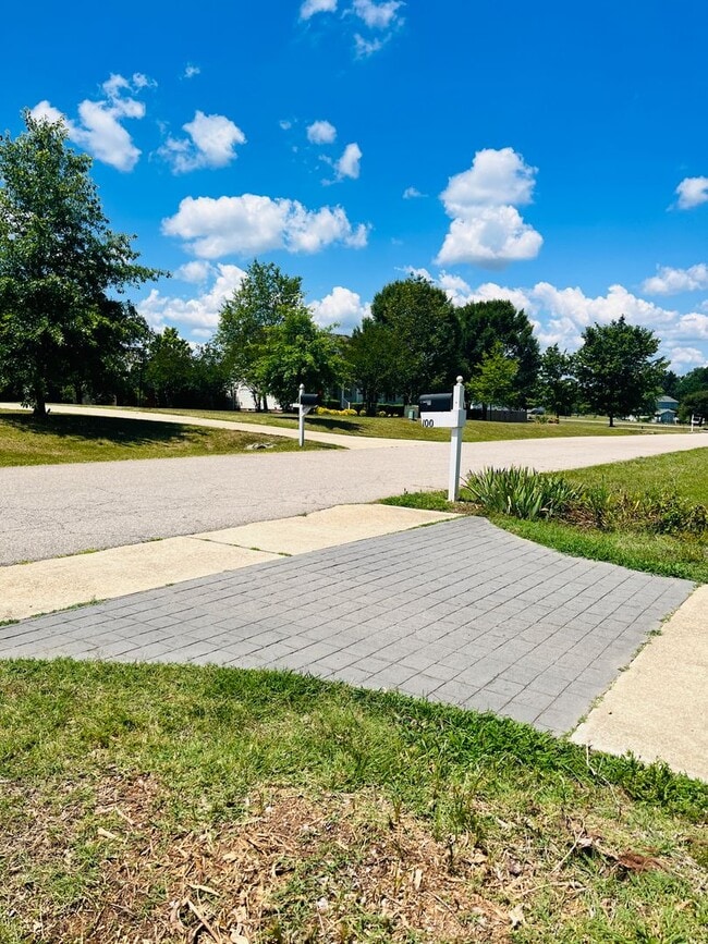 Building Photo - 100 Williamston Ridge Dr