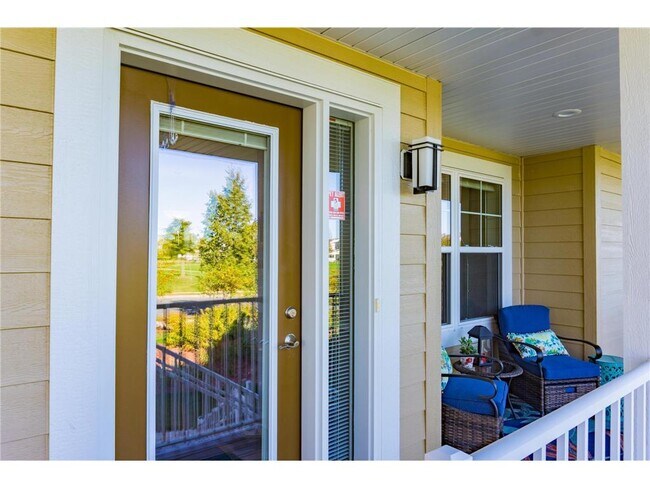 Building Photo - 2952 Clover Ridge Dr