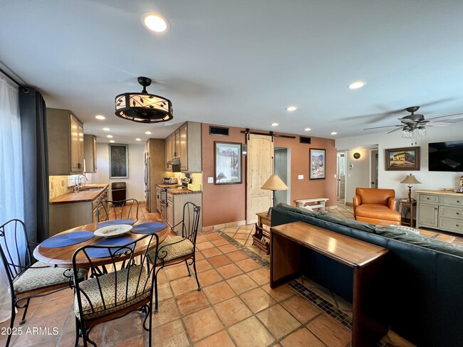 Building Photo - 37801 N Cave Creek Rd