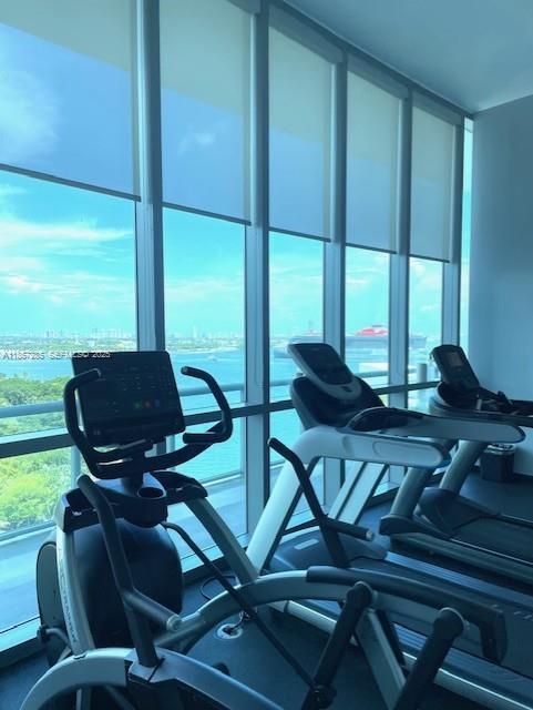 Building Photo - 888 Biscayne Blvd