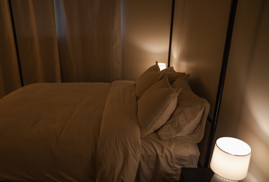 Building Photo - 6805 S Nye Dr