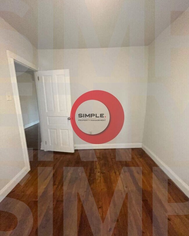 Building Photo - 522 N Charlotte St