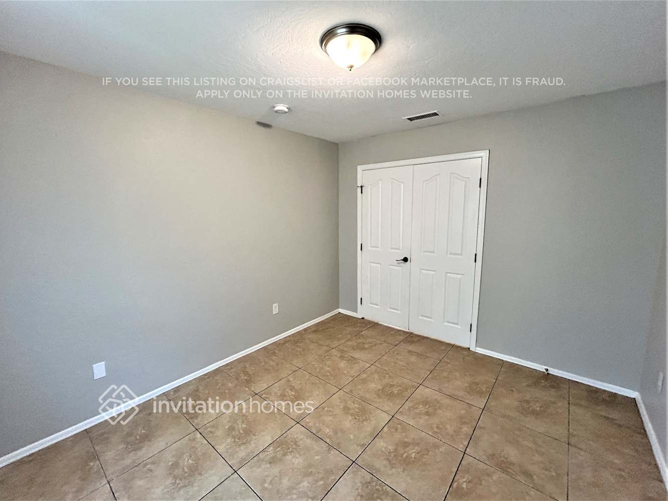 Building Photo - 6975 W Cactus Wren Dr