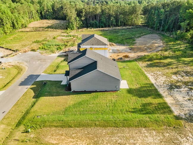 Building Photo - Modern 2023 Build | 2,200+ Sq Ft | Main-Level Primary | Loft + 2-Car Garage | Cul-De-Sac Lot