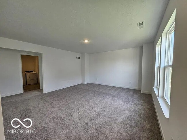 Building Photo - 9216 Novak Ct