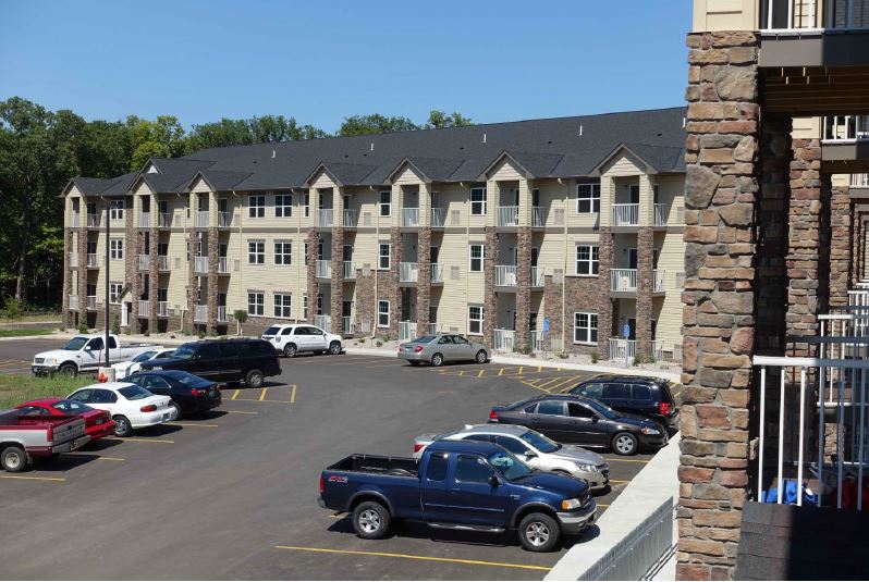 Front view - Pond View Heights Apartments