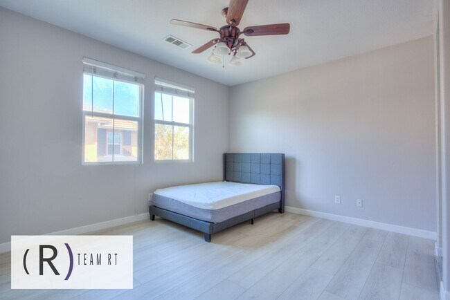 Building Photo - A Stunning Two-Story 2 Bed 2 Bath Home nea...