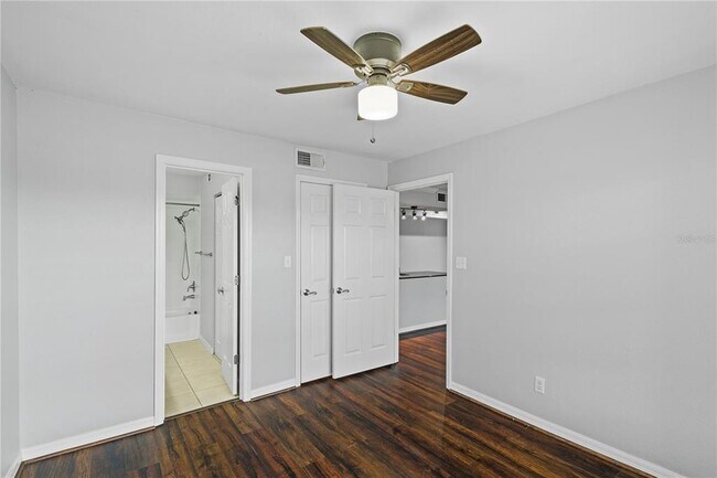 Building Photo - 500 Belcher Rd