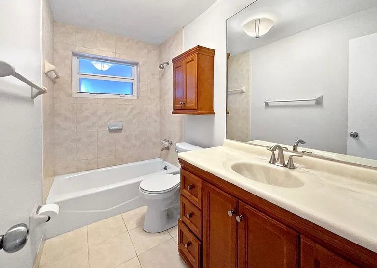 Building Photo - 8915 NW 11th St