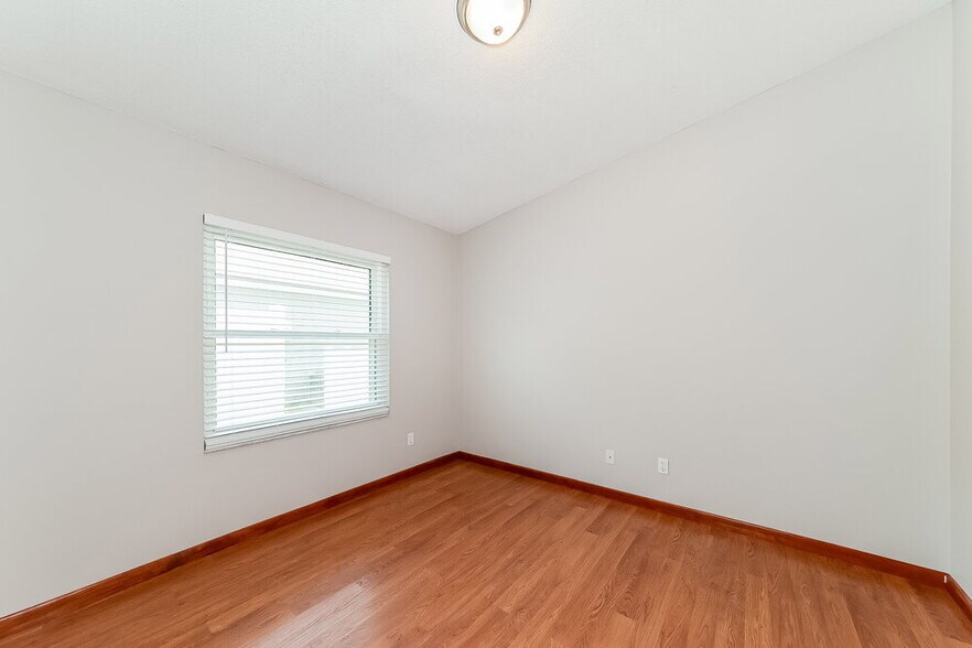 Building Photo - 3575 Chinaberry Ln