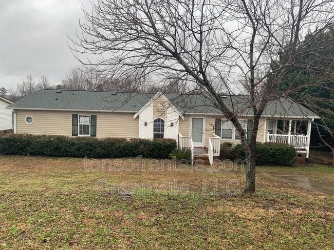 Primary Photo - 509 Greywood Dr
