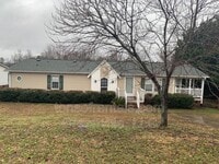 Building Photo - 509 Greywood Dr