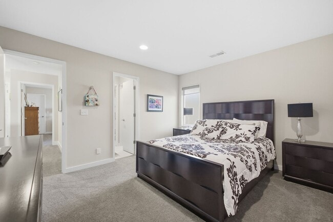 Building Photo - 4502 NW 70 Terrace