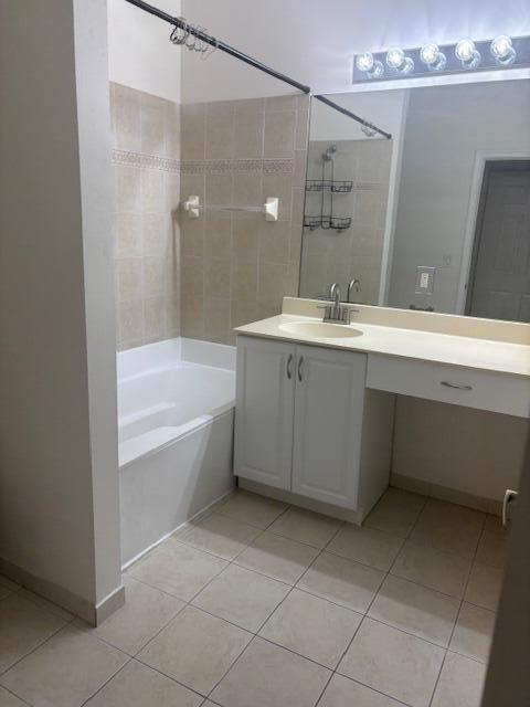 Building Photo - 3557 Forest Hill Blvd