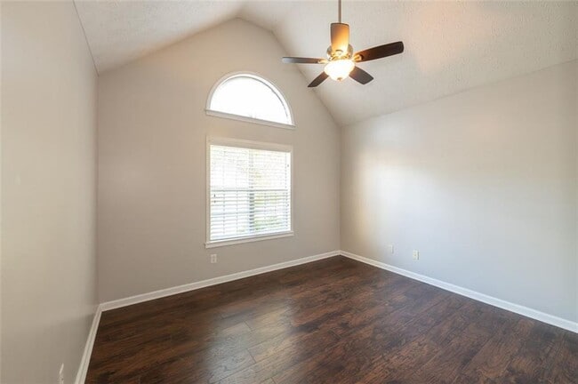 Building Photo - 2638 English Oaks Ln NW