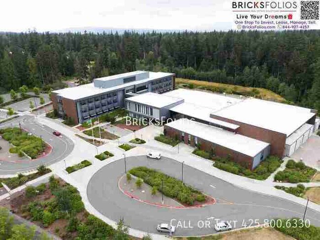 Building Photo - Serenity Meets Smart Living in Redmond Ridge