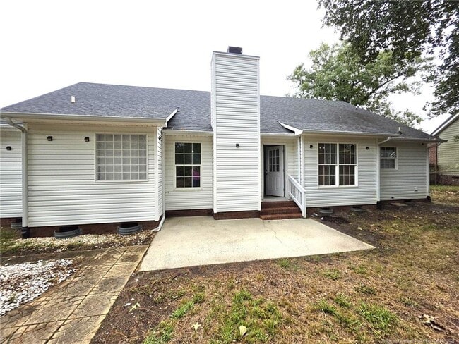 Building Photo - 910 Foxhunt Ln