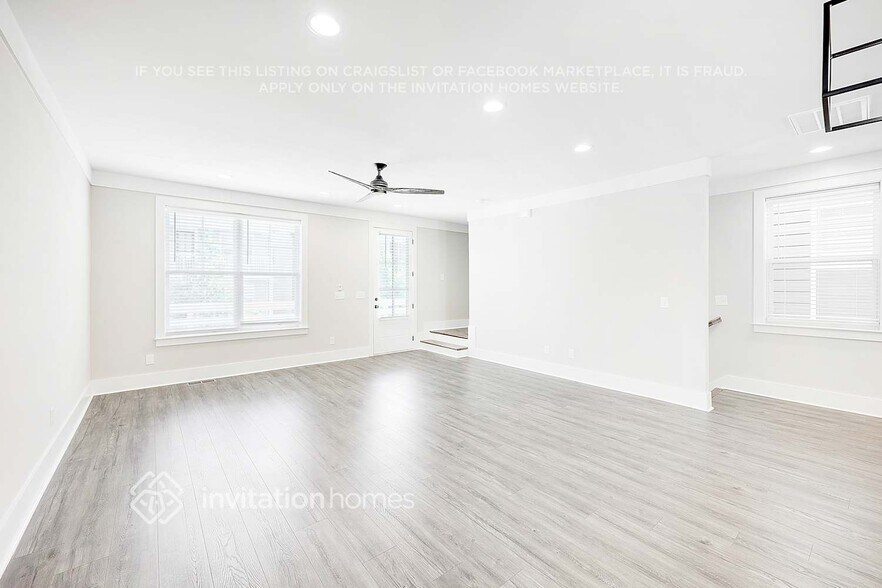 Building Photo - 647 Vernon Ave