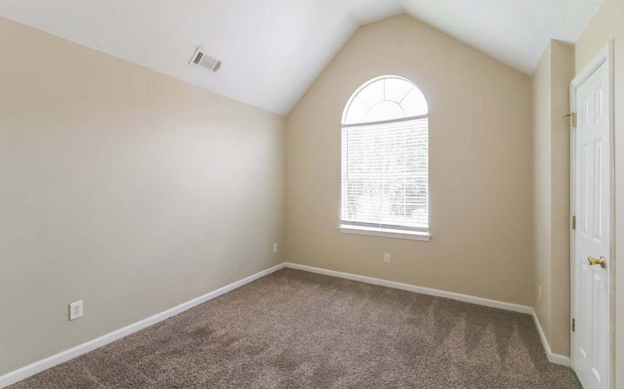 Building Photo - 6849 Fireside Ln