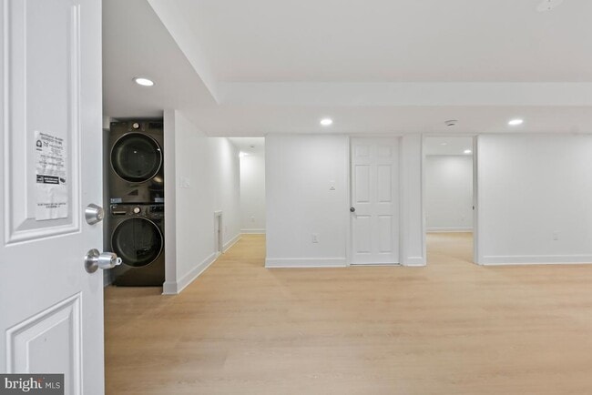 Building Photo - 8728 Old Courthouse Rd