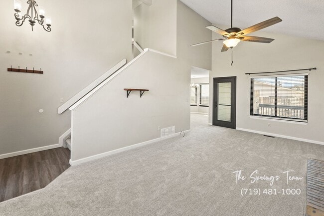 Building Photo - 2770 Richmond Dr