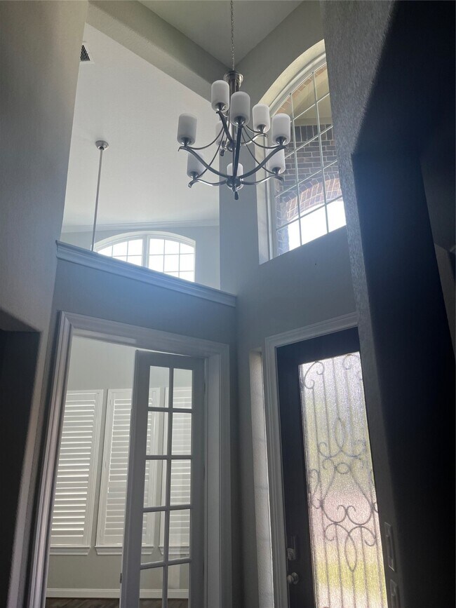 Building Photo - 13411 Lake Willoughby Ln