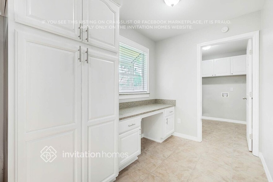 Building Photo - 12761 Sun Dance Ln