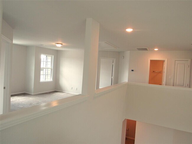 Building Photo - 14302 Beach Pine Trail