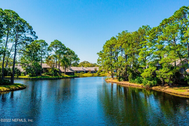 Building Photo - 111 Cranes Lake Dr