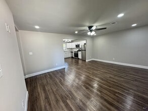 Building Photo - 301 Doyle St