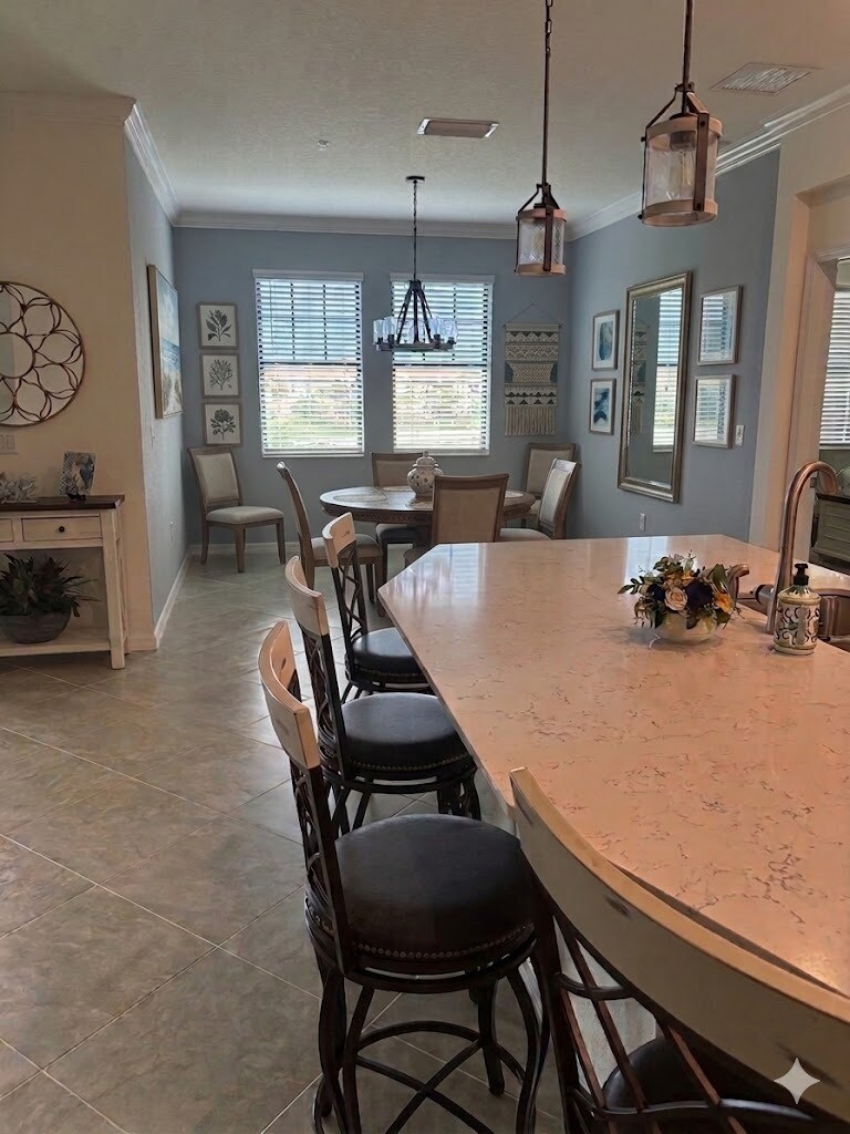 Building Photo - 10054 Crooked Creek Dr