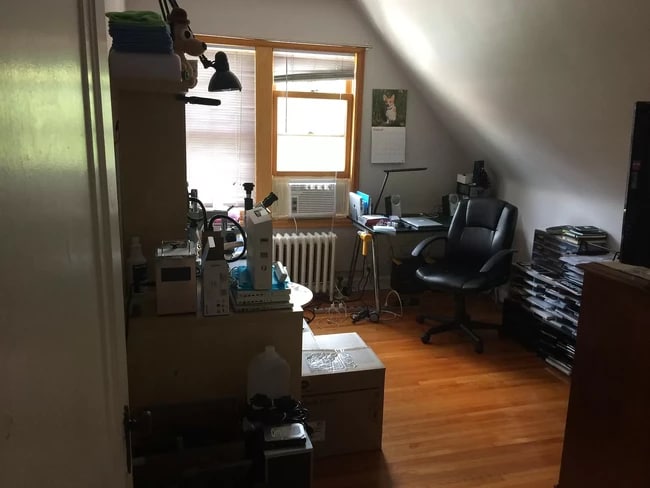 Building Photo - 3535 Irving Ave S