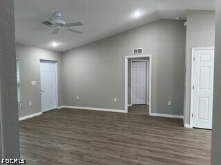Building Photo - 6054 N Moss Cir