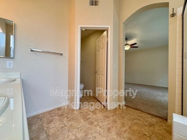 Building Photo - 32034 Corte La Puenta