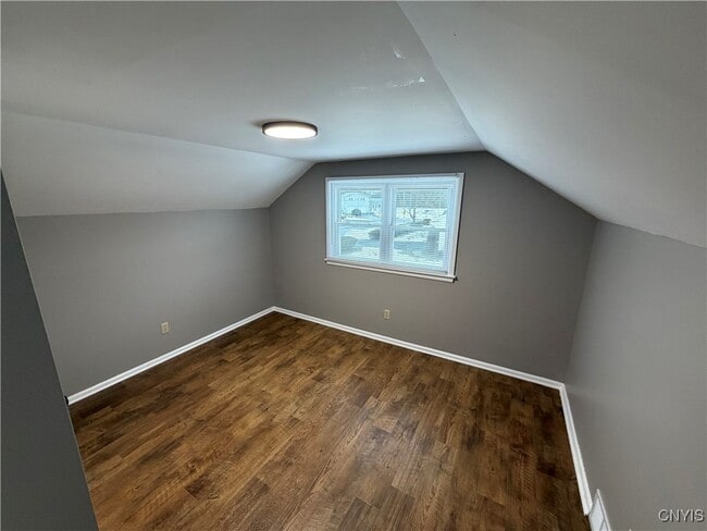 Building Photo - 501 Rockhaven Rd