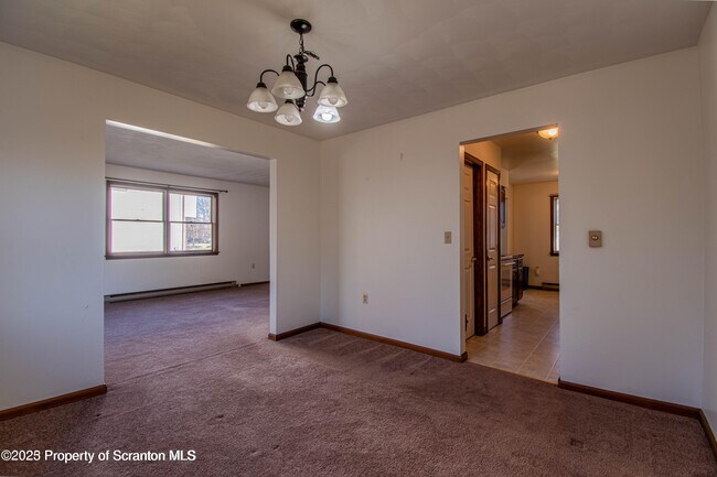 Building Photo - 414-416-416 Melrose Ave