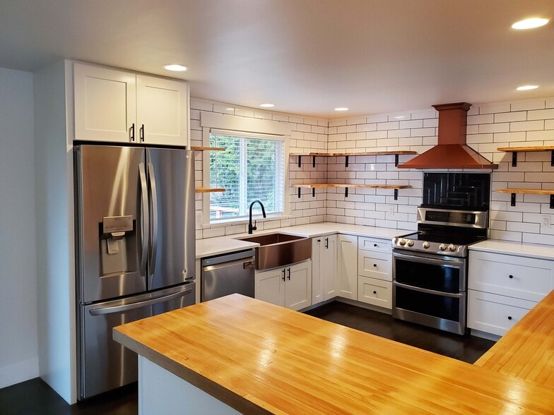 New kitchen - 8105 Spur Ct NW