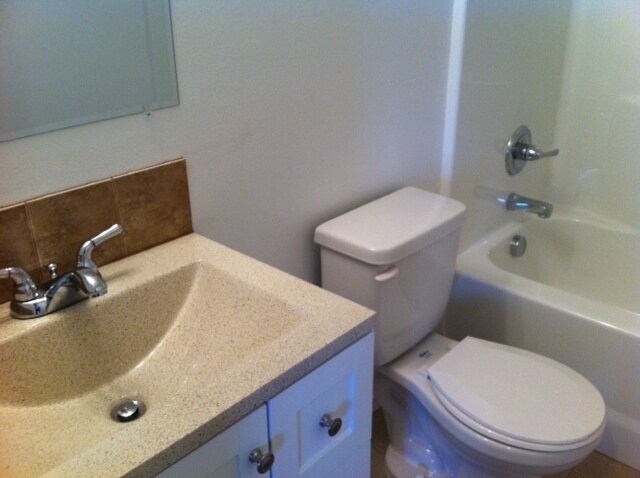 Building Photo - 106 E Mizzou Ct