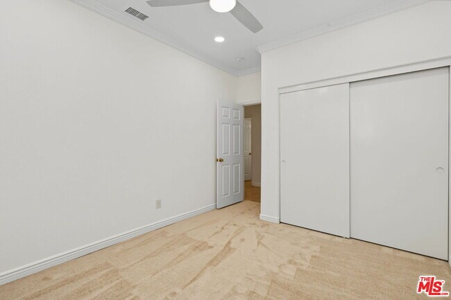 Building Photo - 5711 Citrus Ranch Cir