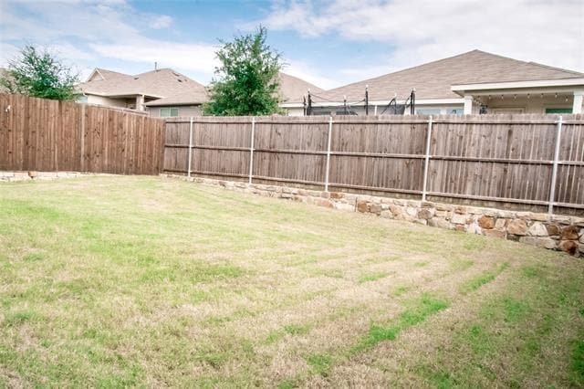 Building Photo - 1221 Nursery Dr