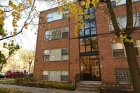 Building Photo - 6833 N Oakley Ave