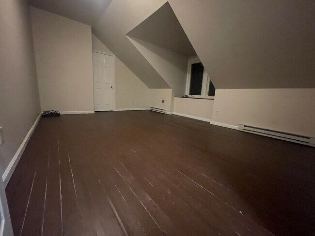 Building Photo - 943 Monocacy St