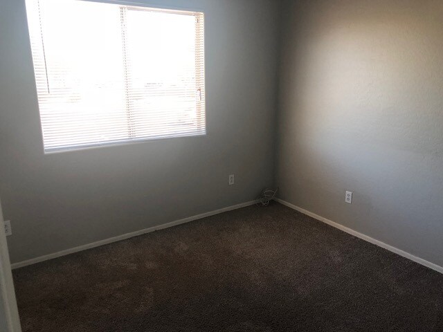 Building Photo - 6106 N 35th Ave