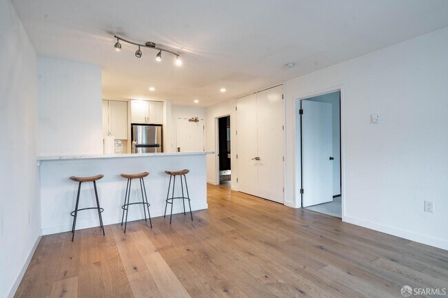 Building Photo - 2225 23rd St