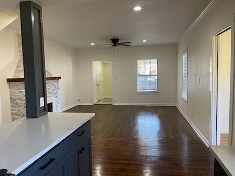 Building Photo - 144 2nd St