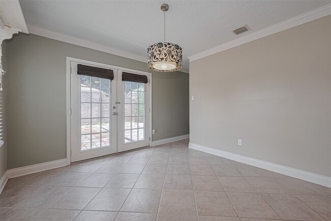 Building Photo - 16006 Glen Mar Dr